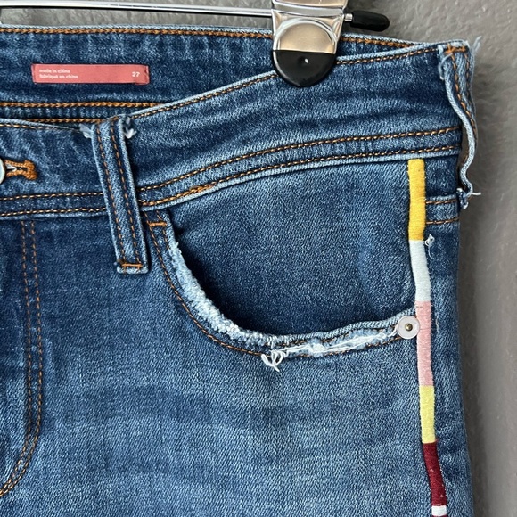 Anthropologie Pilcro Embroidered Boyfriend Jean Boho Slim Leg Crop Size 27 - Picture 4 of 15